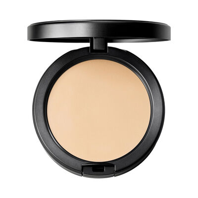 BASE NC13  STUDIO FIX POWDER 